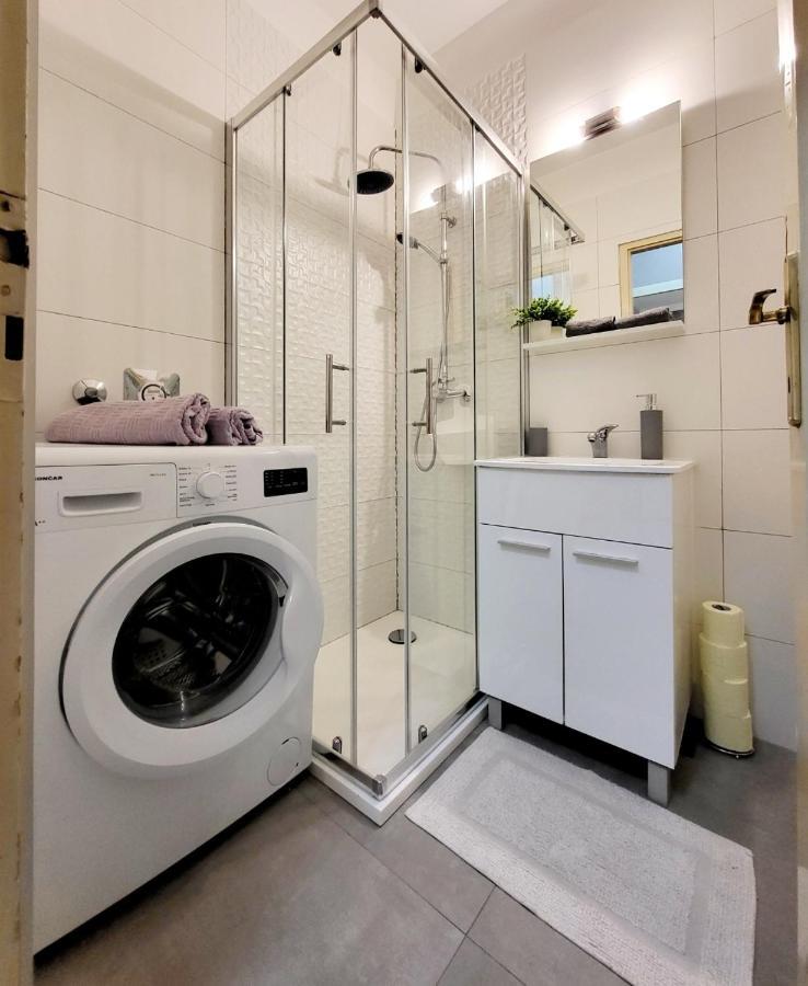 Cozy Apartment With Balcony 10 Min From The Beach リエカ エクステリア 写真