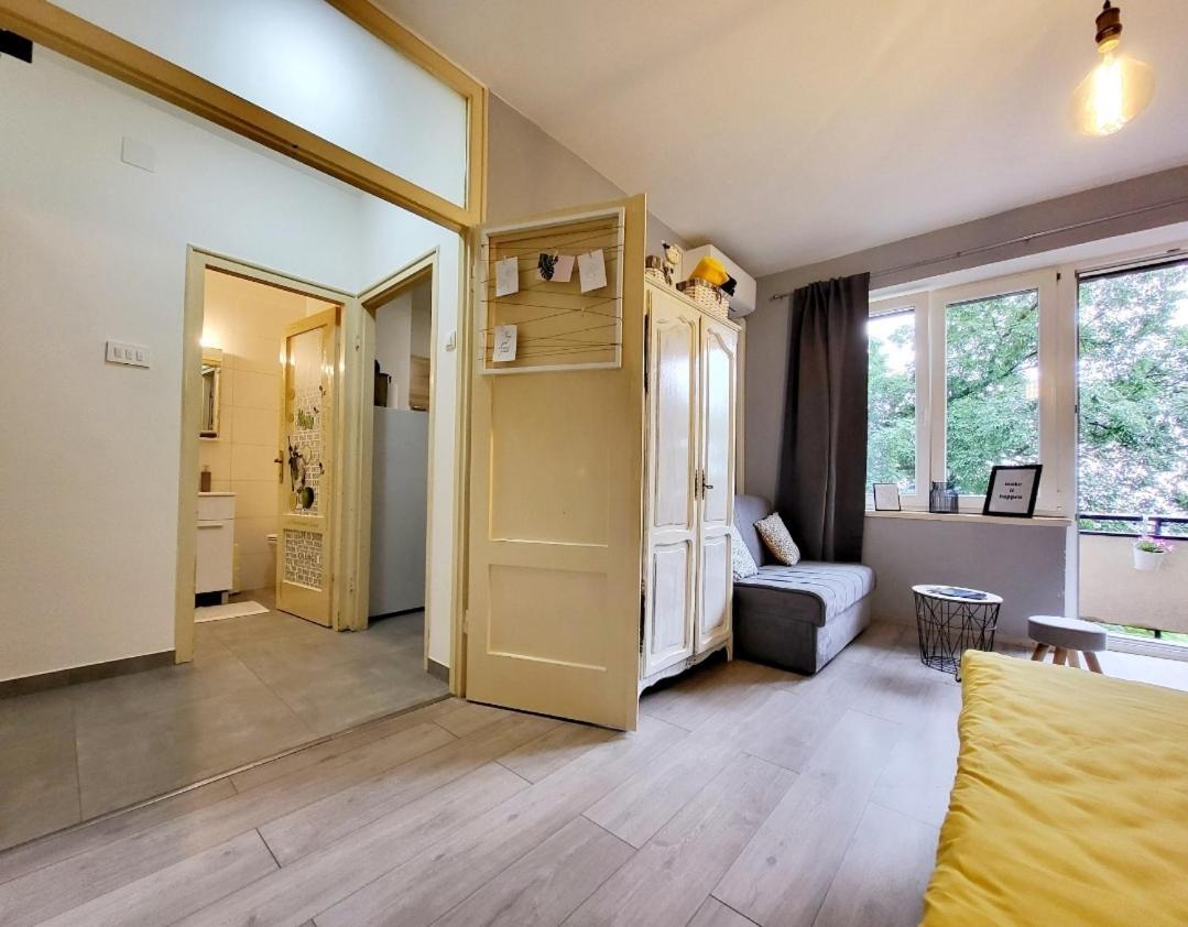 Cozy Apartment With Balcony 10 Min From The Beach リエカ エクステリア 写真
